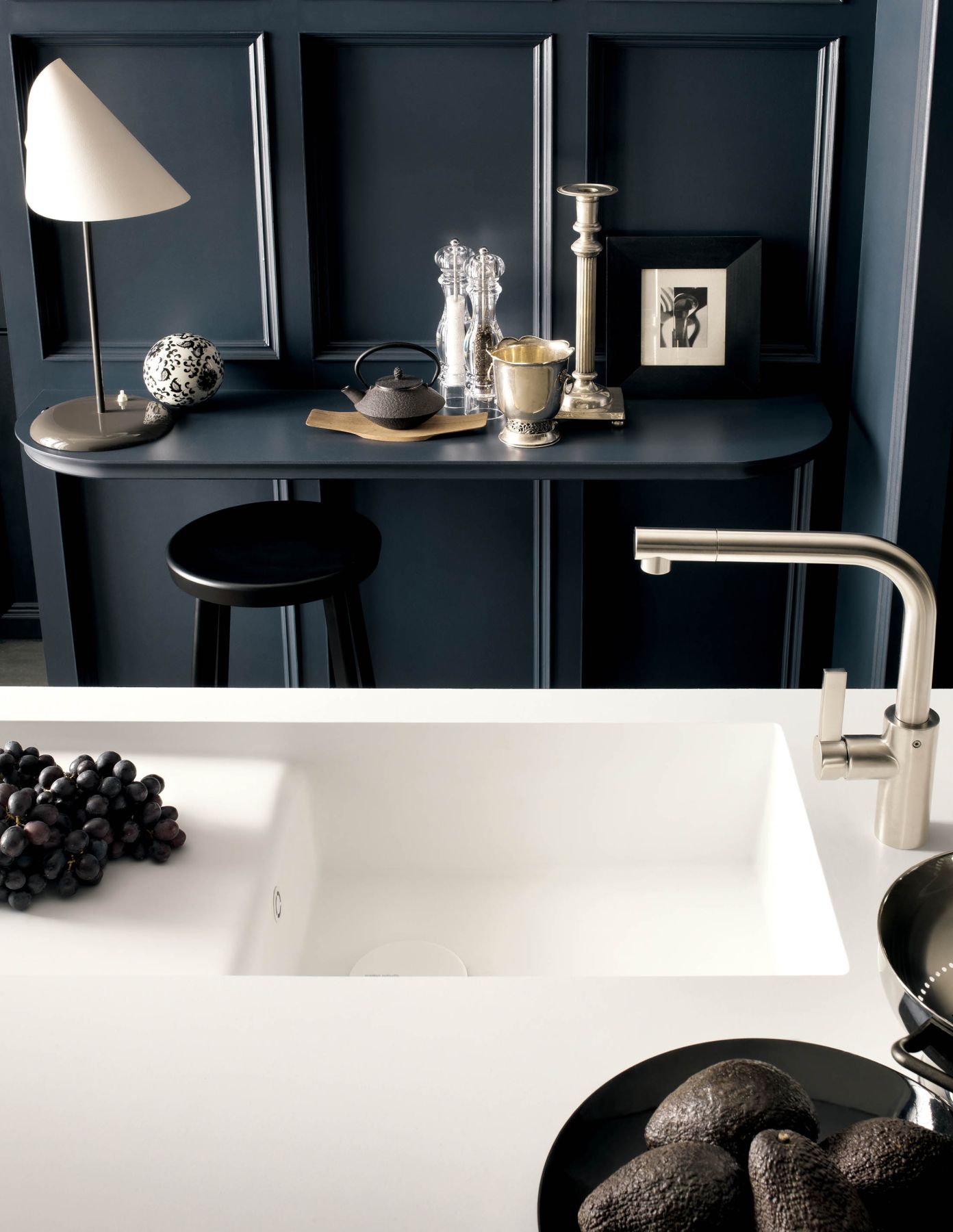 sites/corian-us.telkeadev.lu/IMG/jpg/kitchen-surface-townhouse-style-02-2.jpg